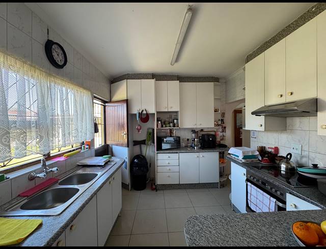 3 BEDROOM HOUSE FOR SALE IN FOREST HEIGHTS